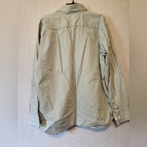 Banana Republic green/white pin strip button up Size XL - Picture 4 of 4